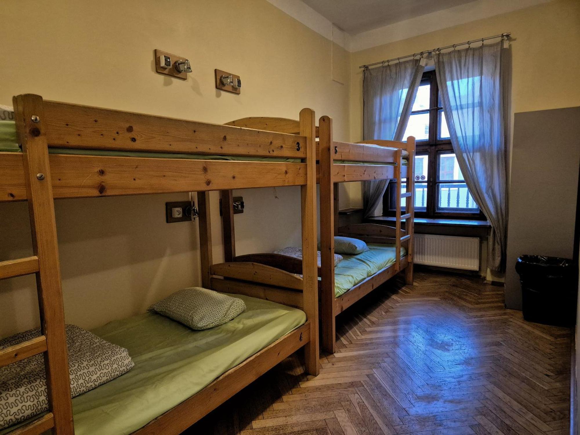 50 People Apartment Kraków Exteriör bild
